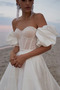 Vestito da sposa Maniche corte Moderno Raso Maniche Pouf Fuori dalla spalla - Pagina 4