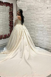 Vestito da sposa Fuori dalla spalla A-line Perline Coda a Strascico Cattedrale