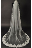Tessuto merletto di nozze glamour con pettine Chapelle Long