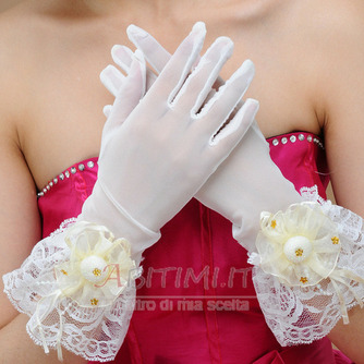 Corpo traslucido corto d'avorio bordando i guanti di nozze - Pagina 1